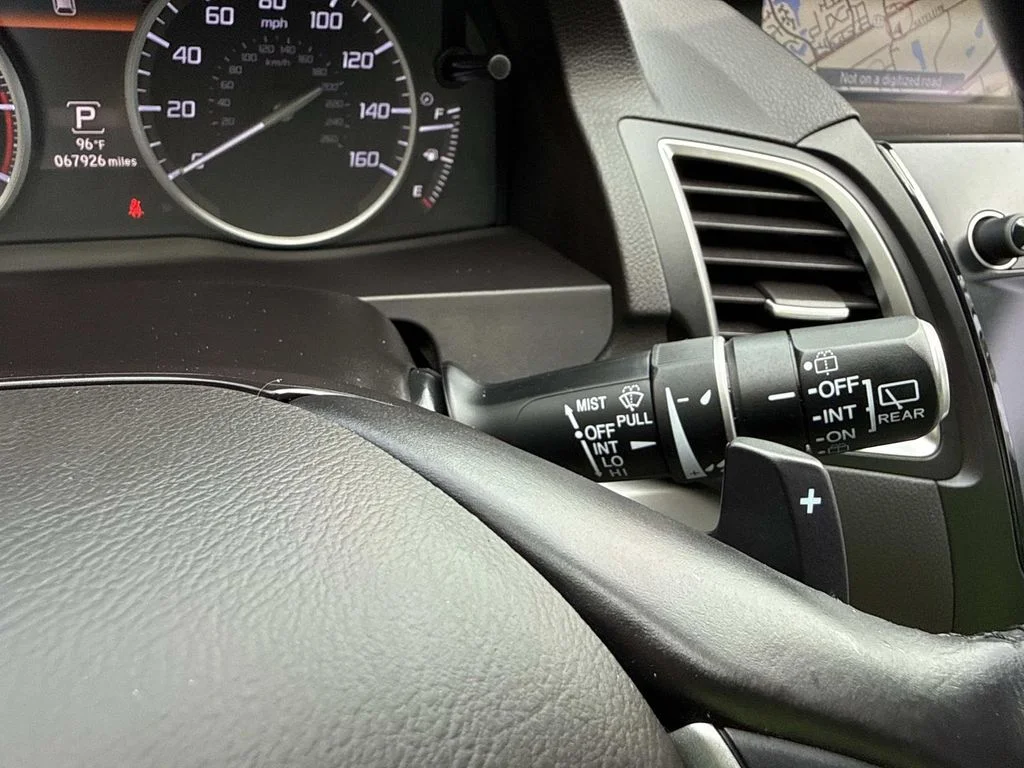 Used 2017  Acura  image 40