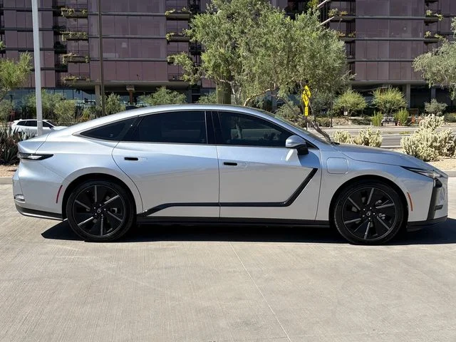 New 2026 Silver Lexus  image 3