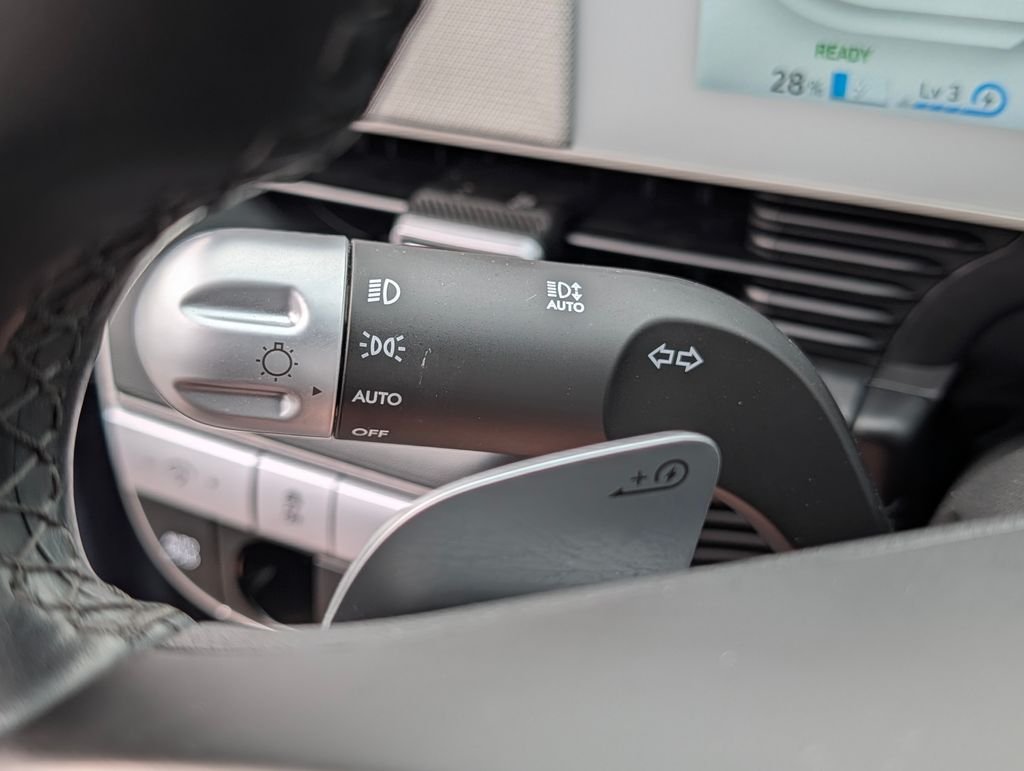 2024 Hyundai IONIQ 5 SE - Photo 29