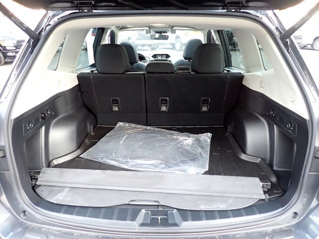 2020 Subaru Forester Premium photo 4