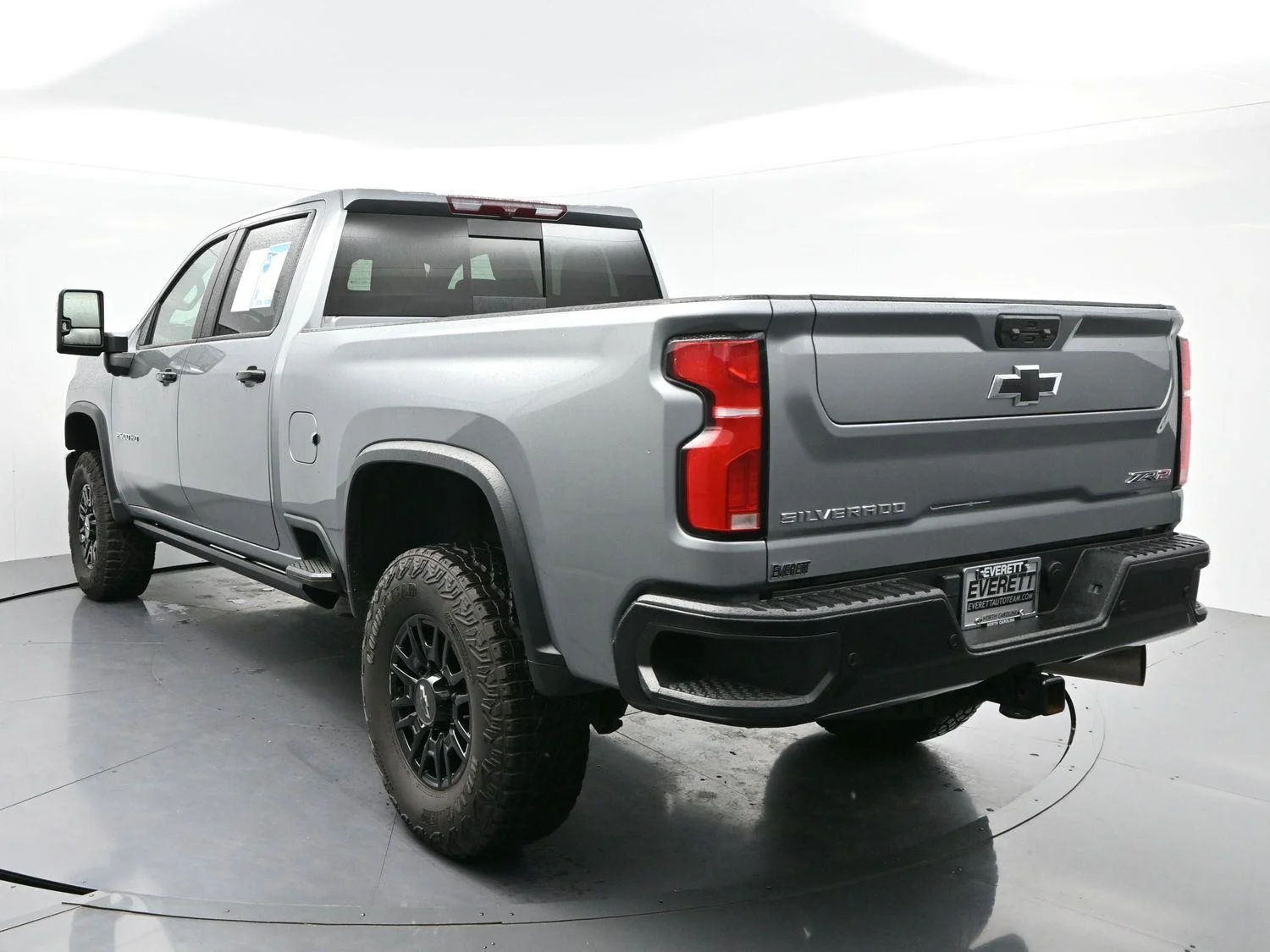 Used 2024 Sterling Gray Metallic Chevrolet ZR2 image 5
