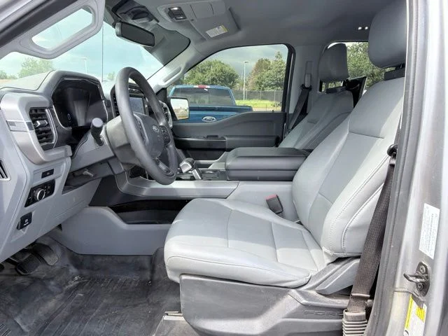 Used 2023 Silver Ford Pro image 8