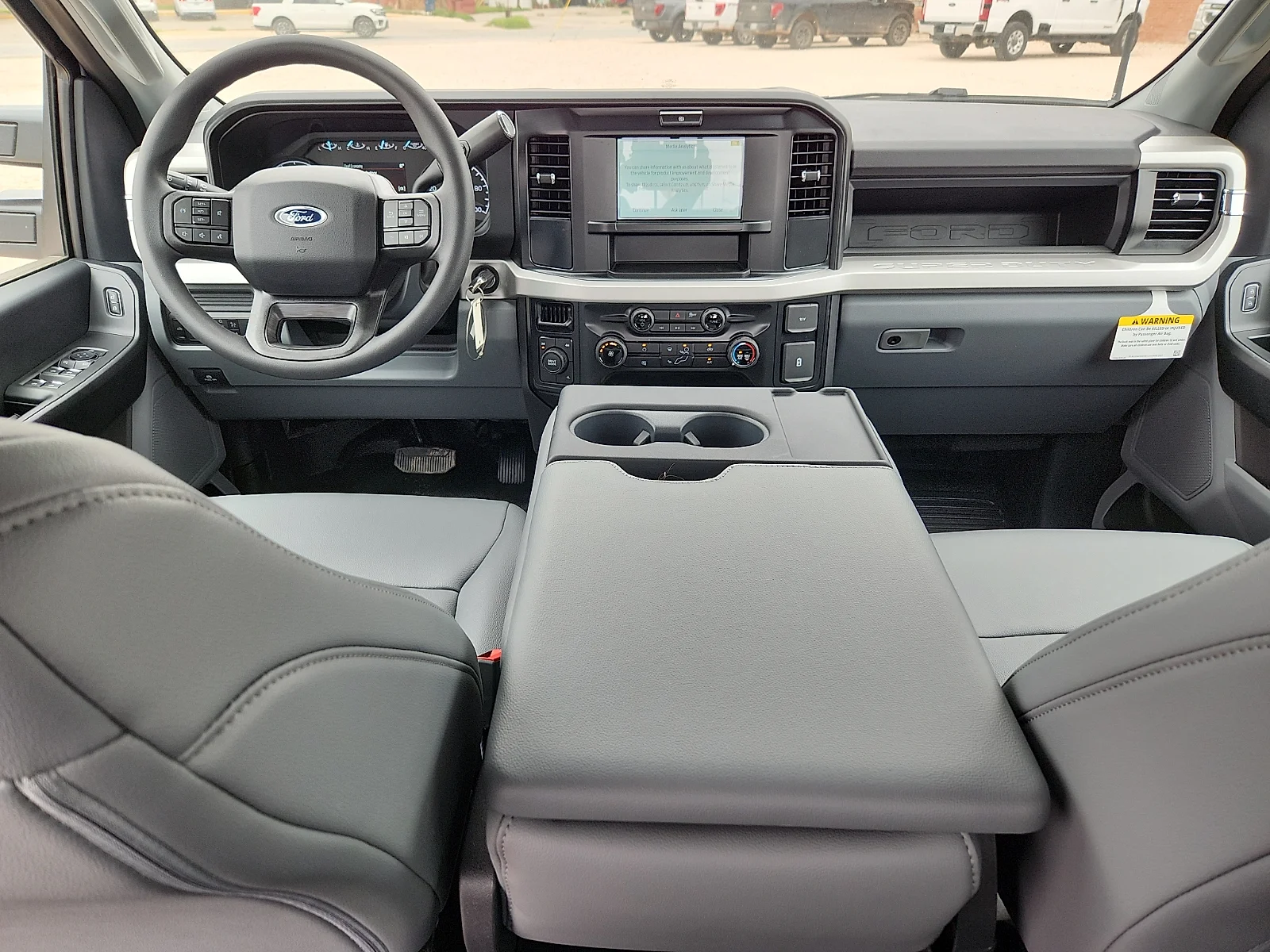 New 2026 Oxford White Ford F-450® XL image 13