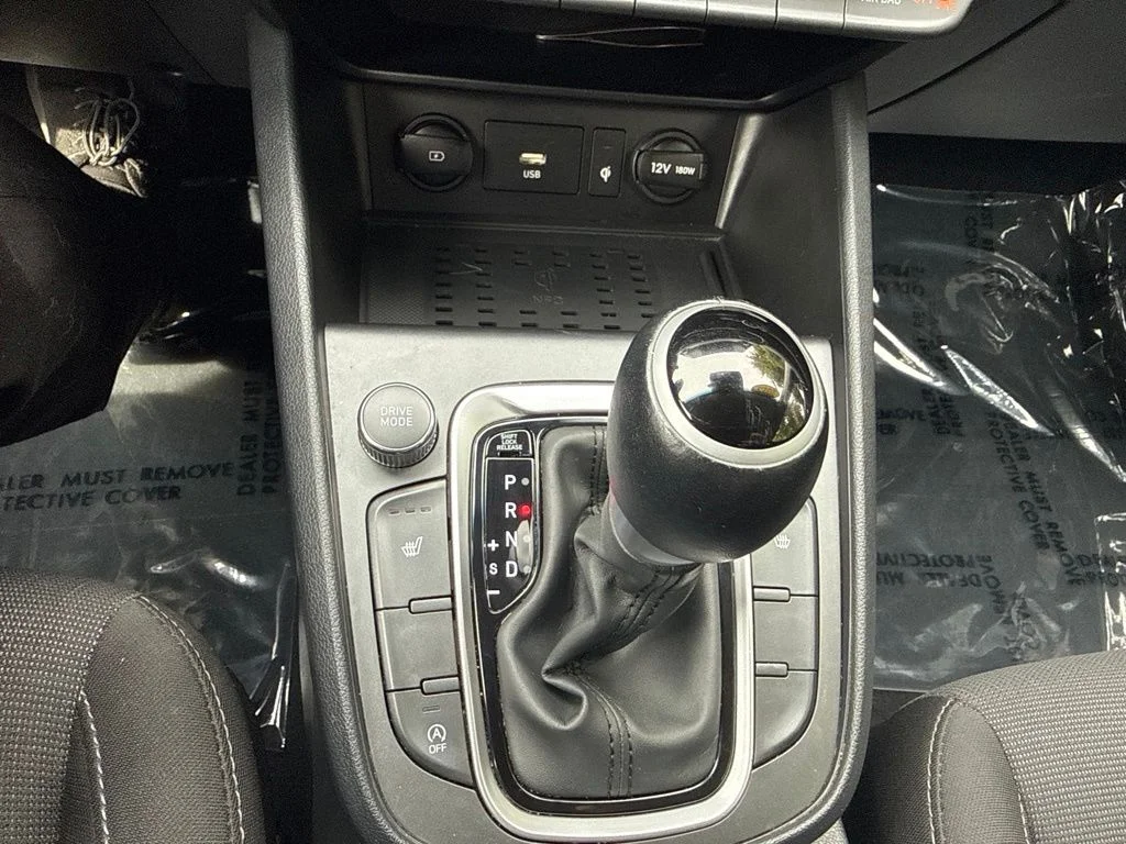 Used 2023 Abyss Black Hyundai SEL image 31
