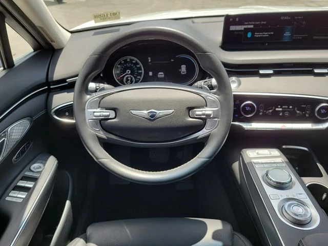 Used 2024 White Genesis 2.5T image 17