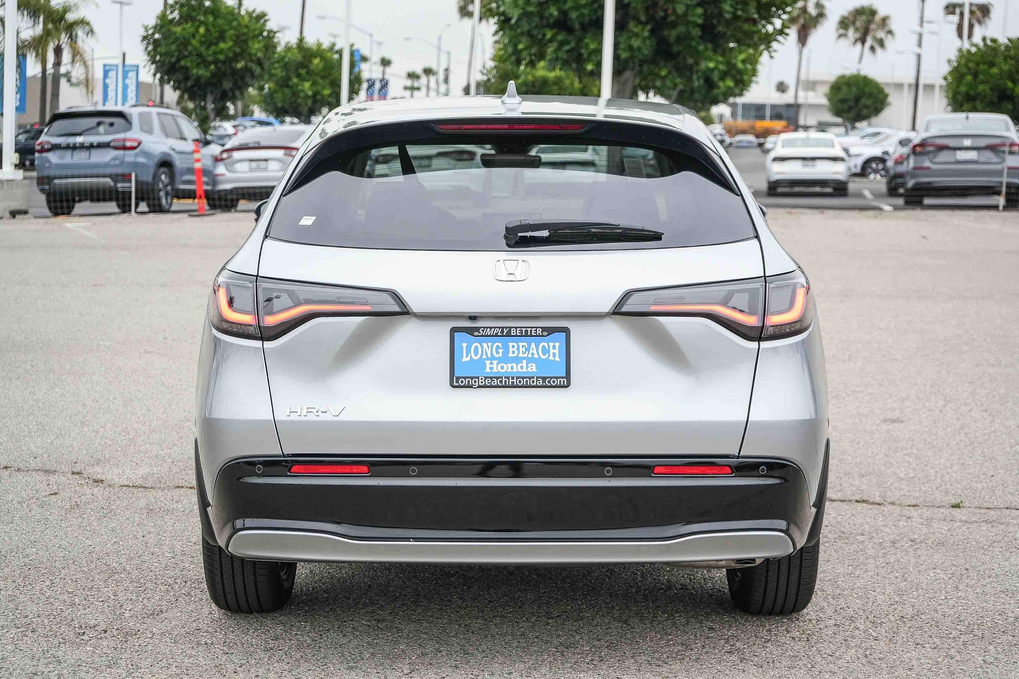 New 2027 Solar Silver Metallic Honda EX-L image 7