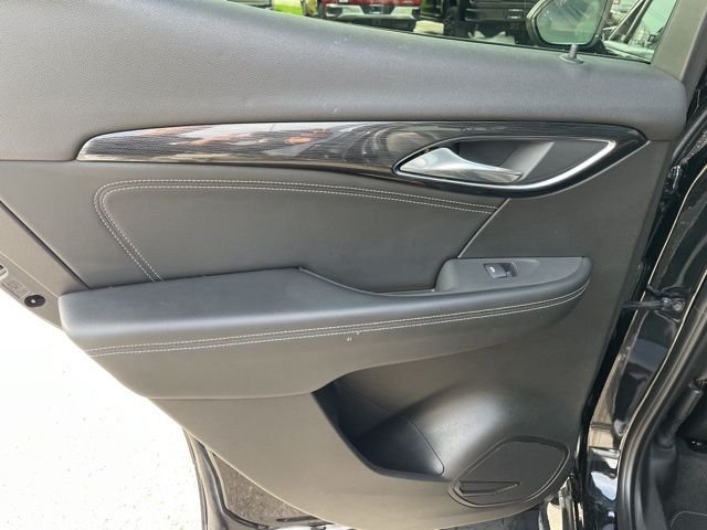 Used 2023 Black Buick Essence image 22