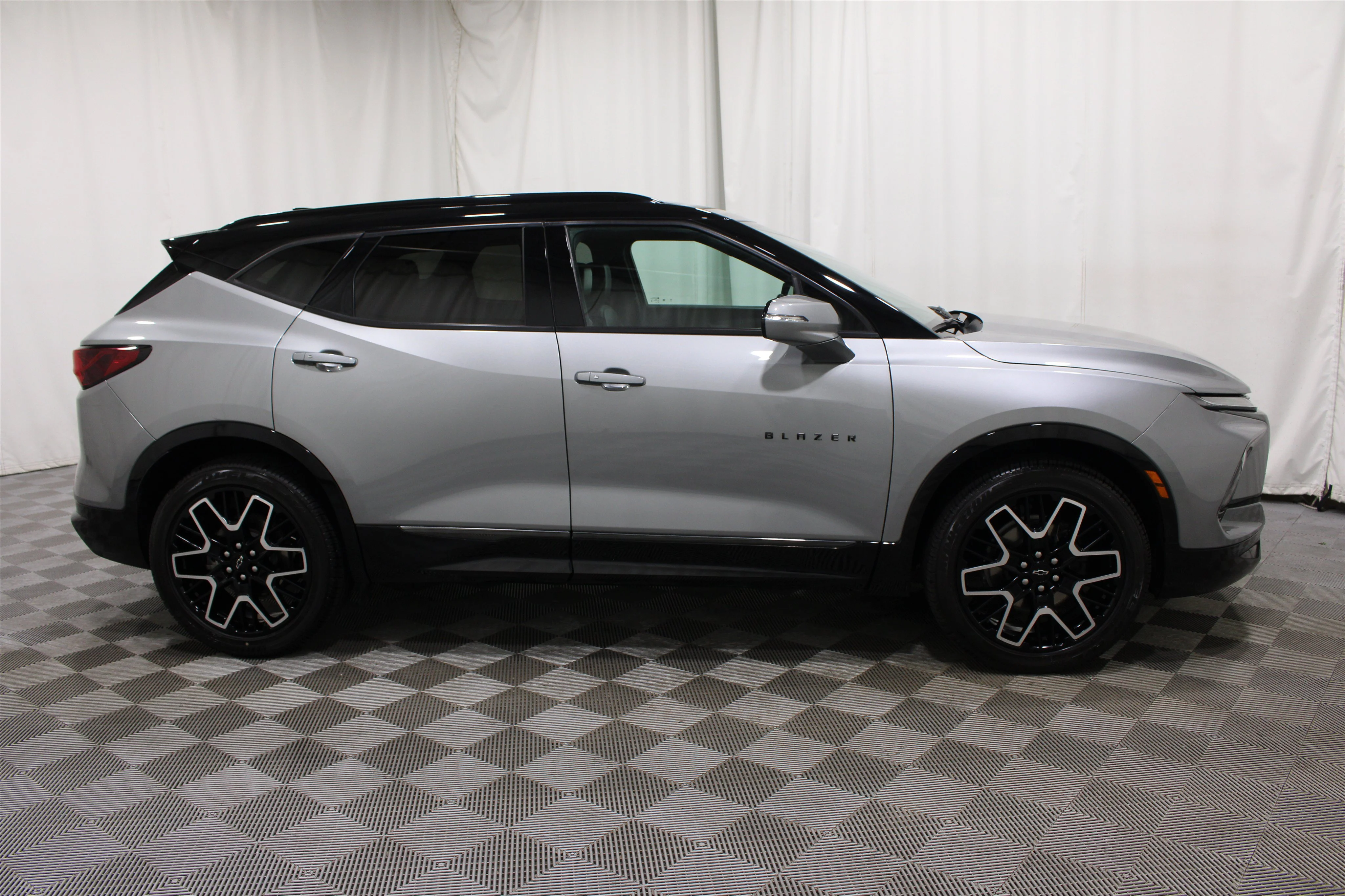 2023 Chevrolet Blazer RS - Photo 32