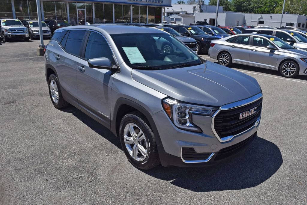 2024 GMC Terrain SLE AWD's photo