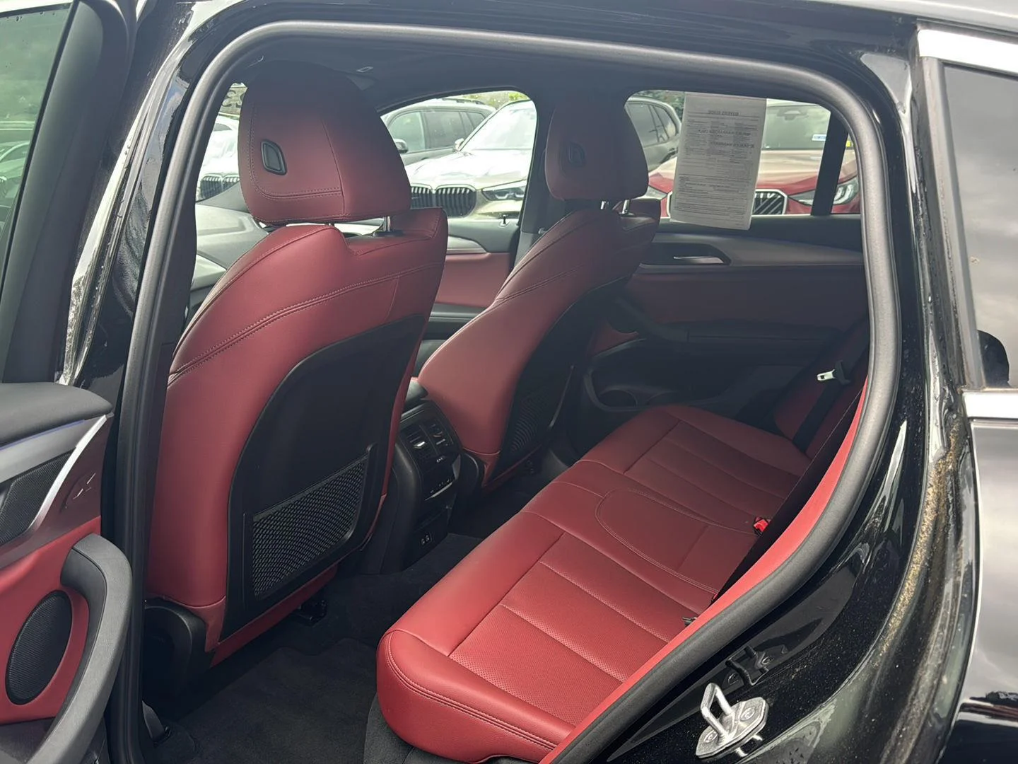 Used 2023 Jet Black BMW xDrive30i image 10