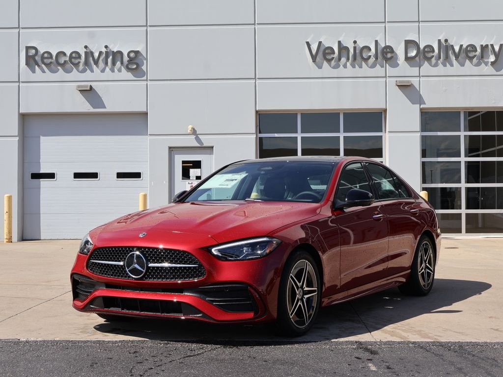 New 2026 MANUFAKTUR Patagonia Red Metallic Mercedes-Benz C 300 image 3