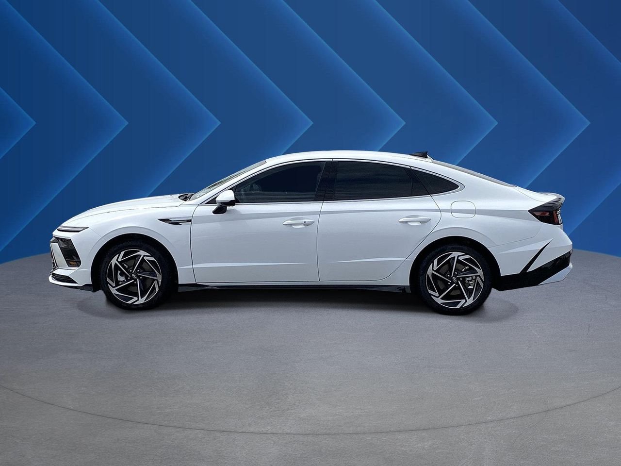 New 2026 Serenity White Hyundai SEL Sport image 6