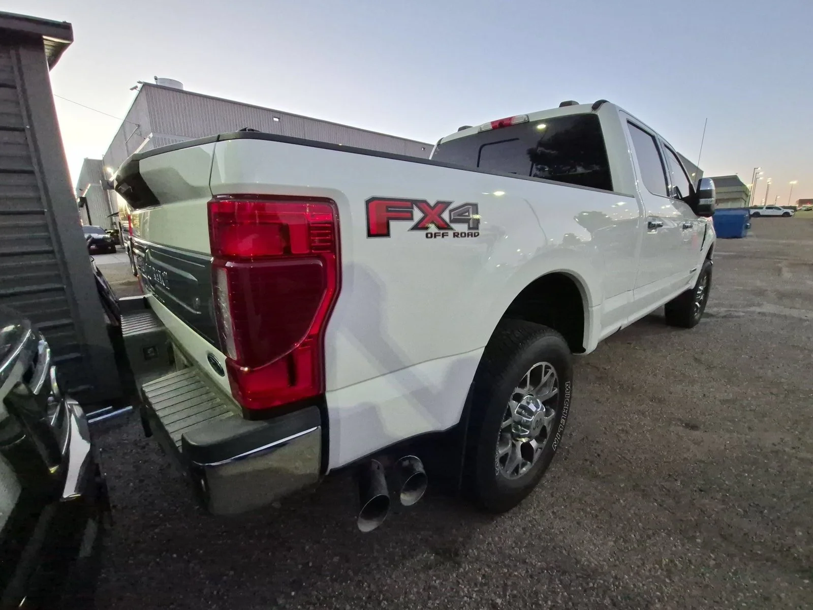 Used 2021 Oxford White Ford King Ranch image 4