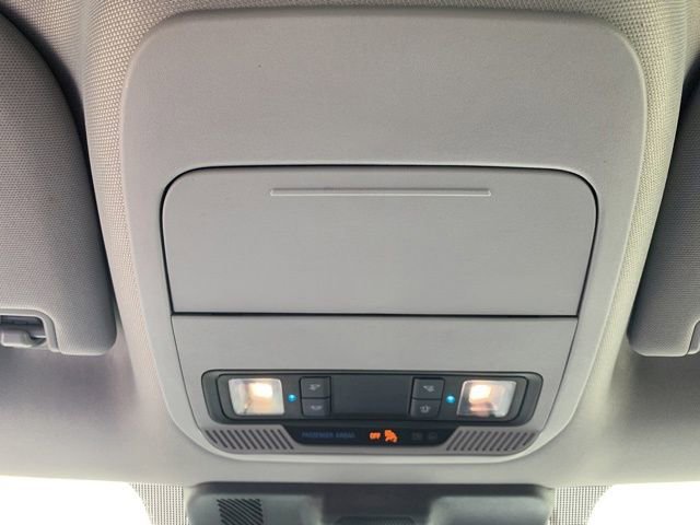 Used 2025 Gray Ford XLT image 36