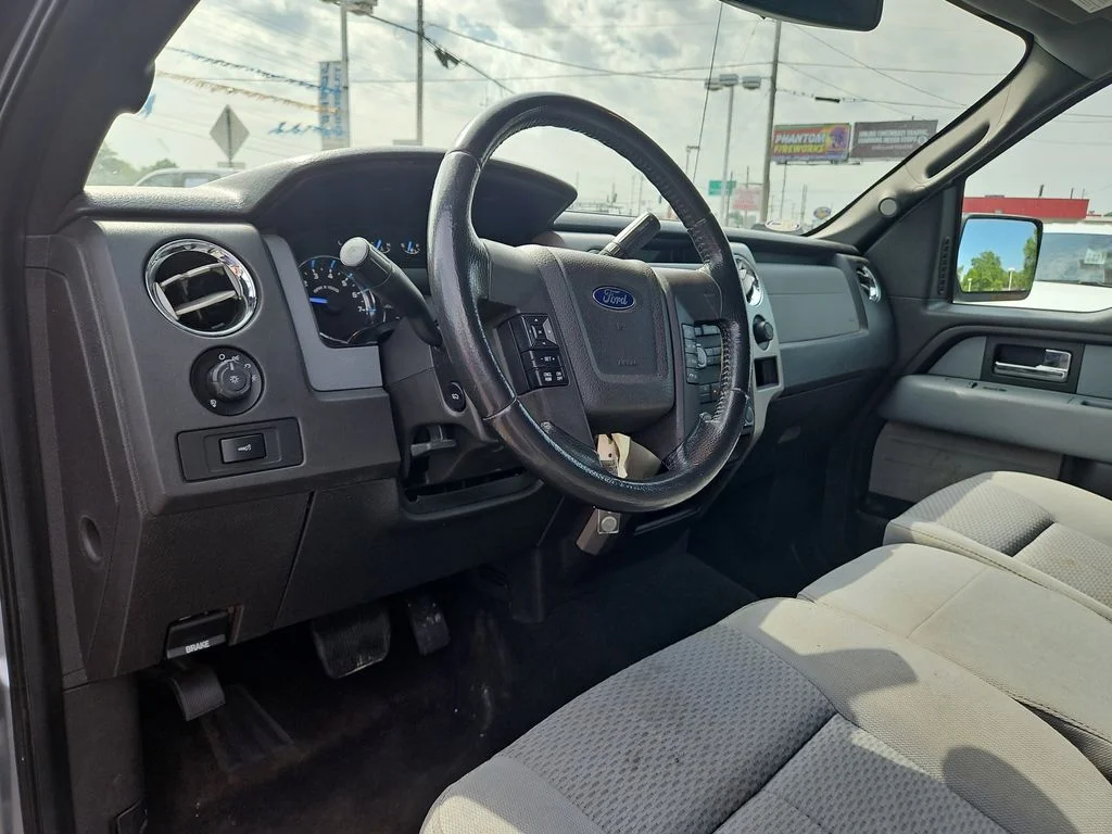 2012 Ford F-150 XLT - Photo 19