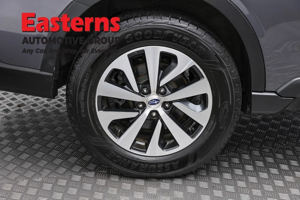 Used 2022 Gray Subaru Premium image 30