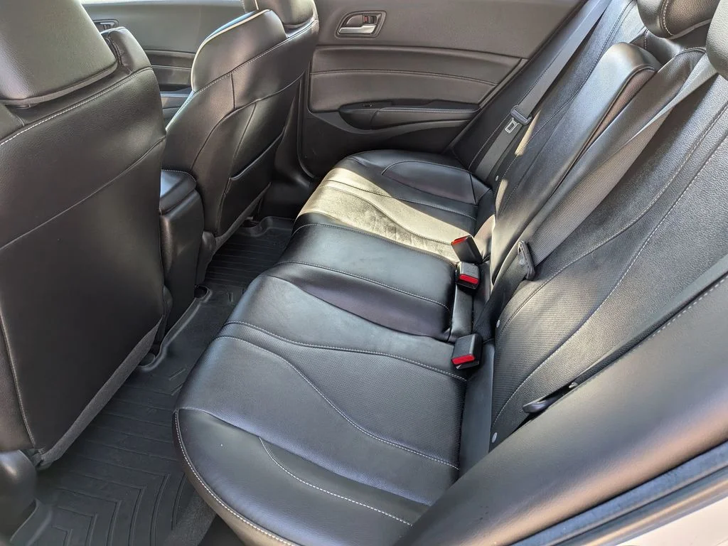 Used 2022  Acura Premium Package image 27