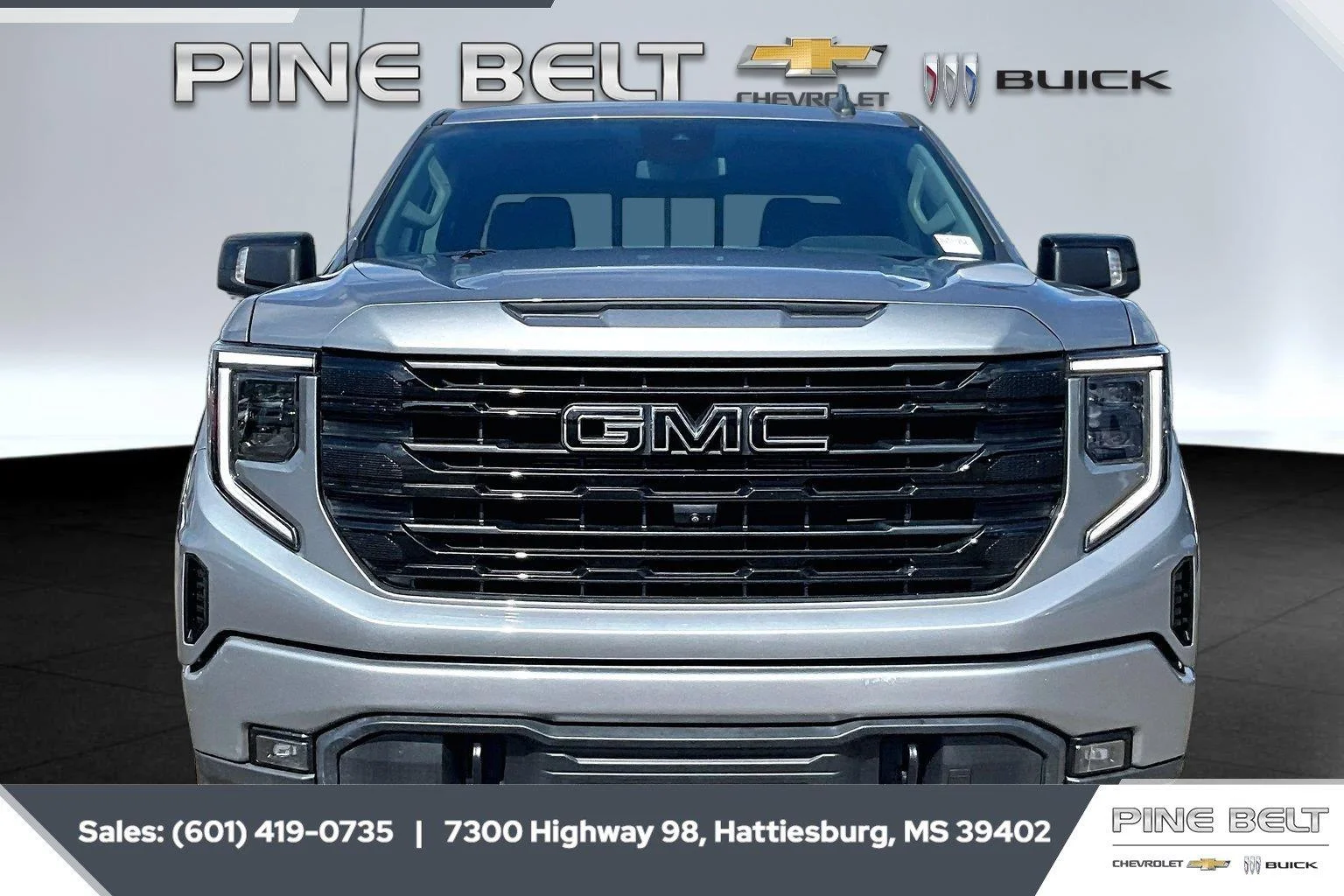 Used 2023 Sterling Metallic GMC Elevation image 3