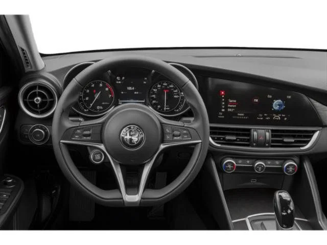 Used 2019 White Alfa Romeo Base image 10