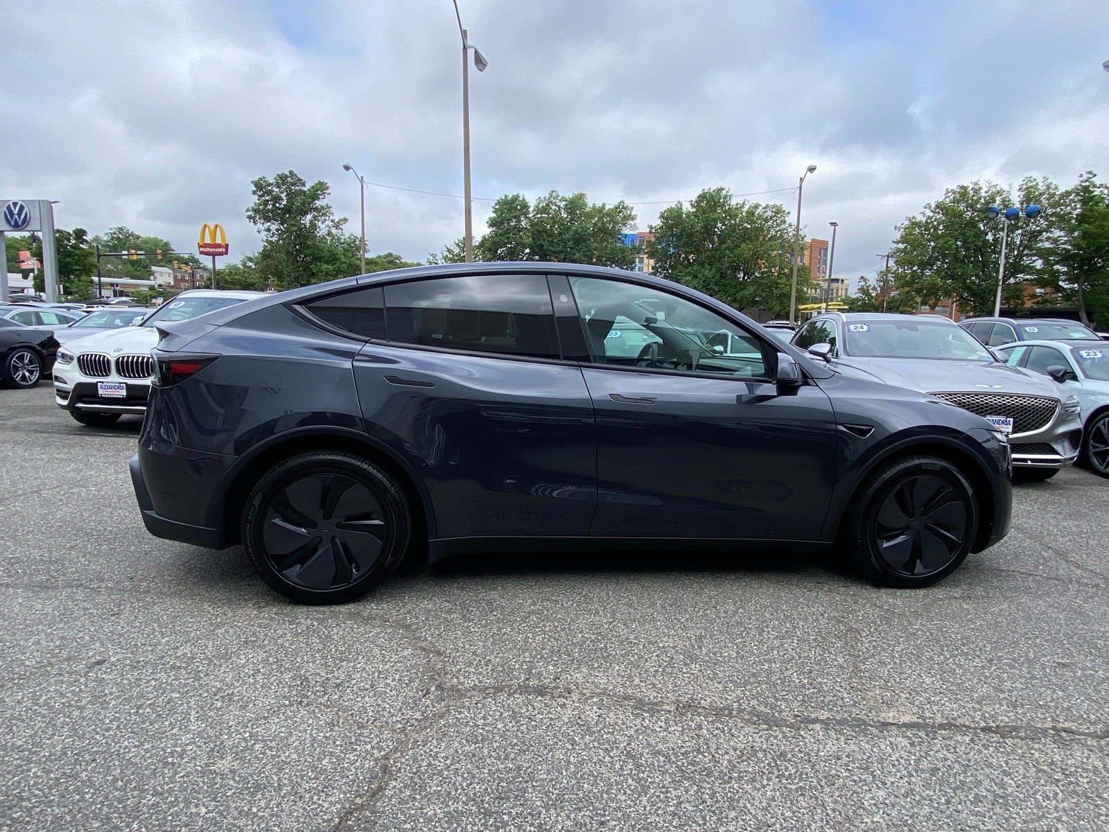 Used 2026 Tesla Model Y Long Range with VIN 7SAYGDEE6TA462823 for sale in Alexandria, VA
