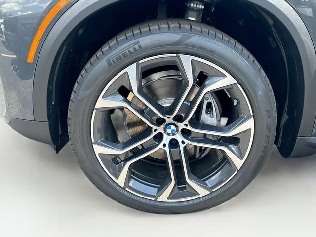 New 2026 Gray BMW sDrive40i image 26
