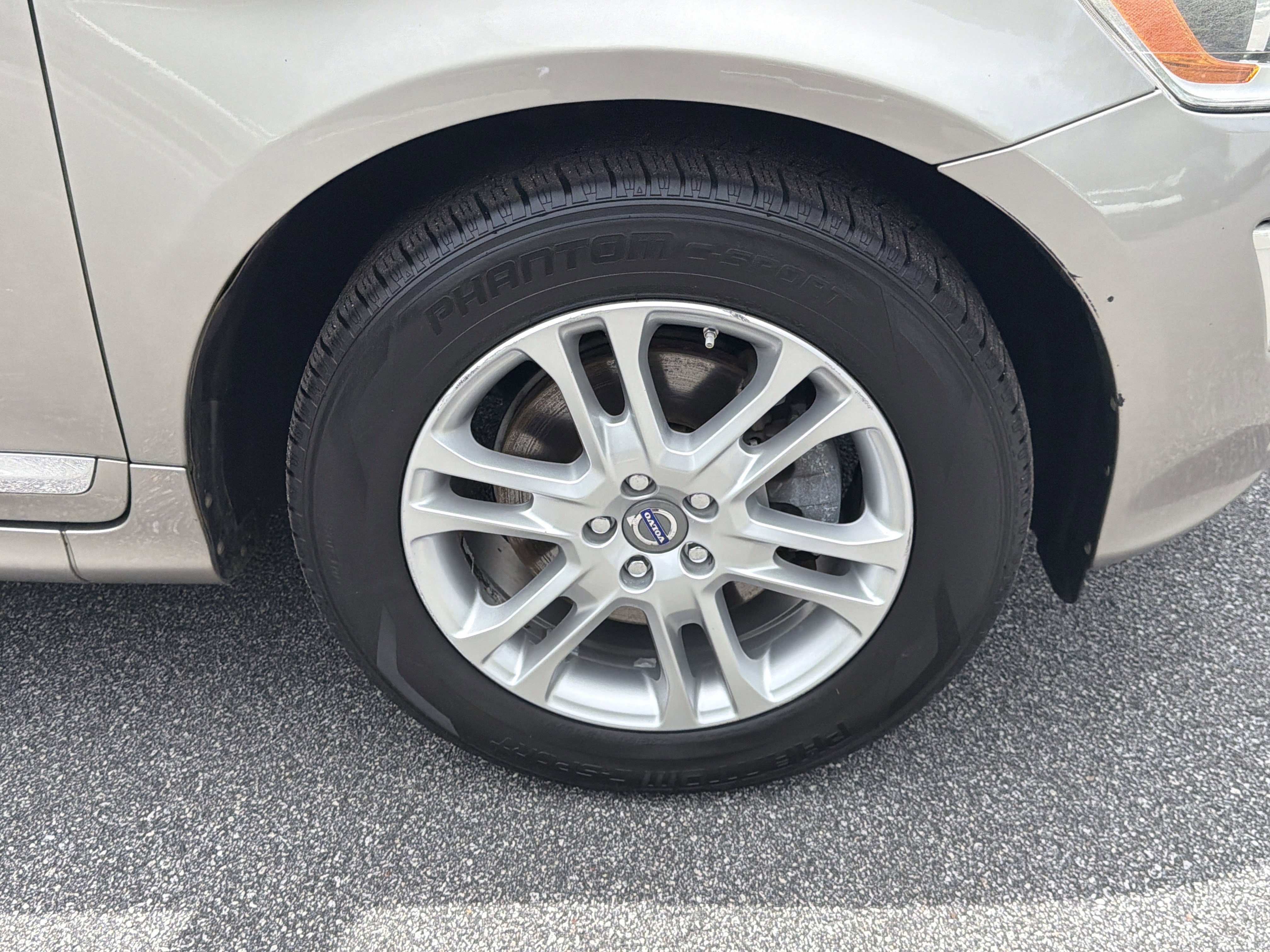 Used 2015 Seashell Metallic Volvo T5 Drive-E Premier image 14
