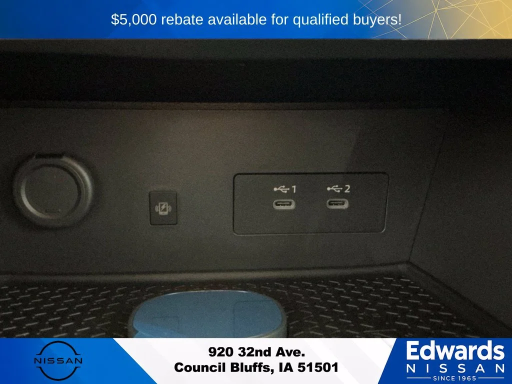 New 2026 Everest White Pearl TriCoat Nissan SL image 30