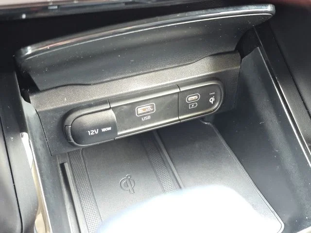 Used 2025 Silver Kia EX image 37