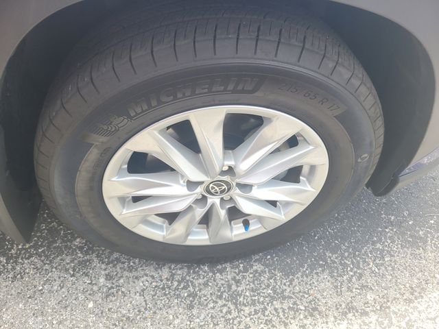 Used 2025 Blue Toyota LE image 6