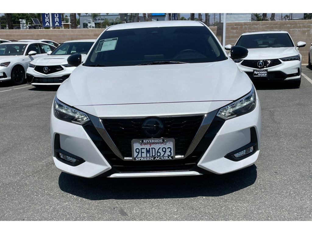 Used 2022 Aspen White TriCoat Pearl Nissan SR image 8