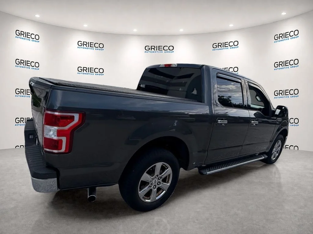 Used 2018 Gray Ford XLT image 7
