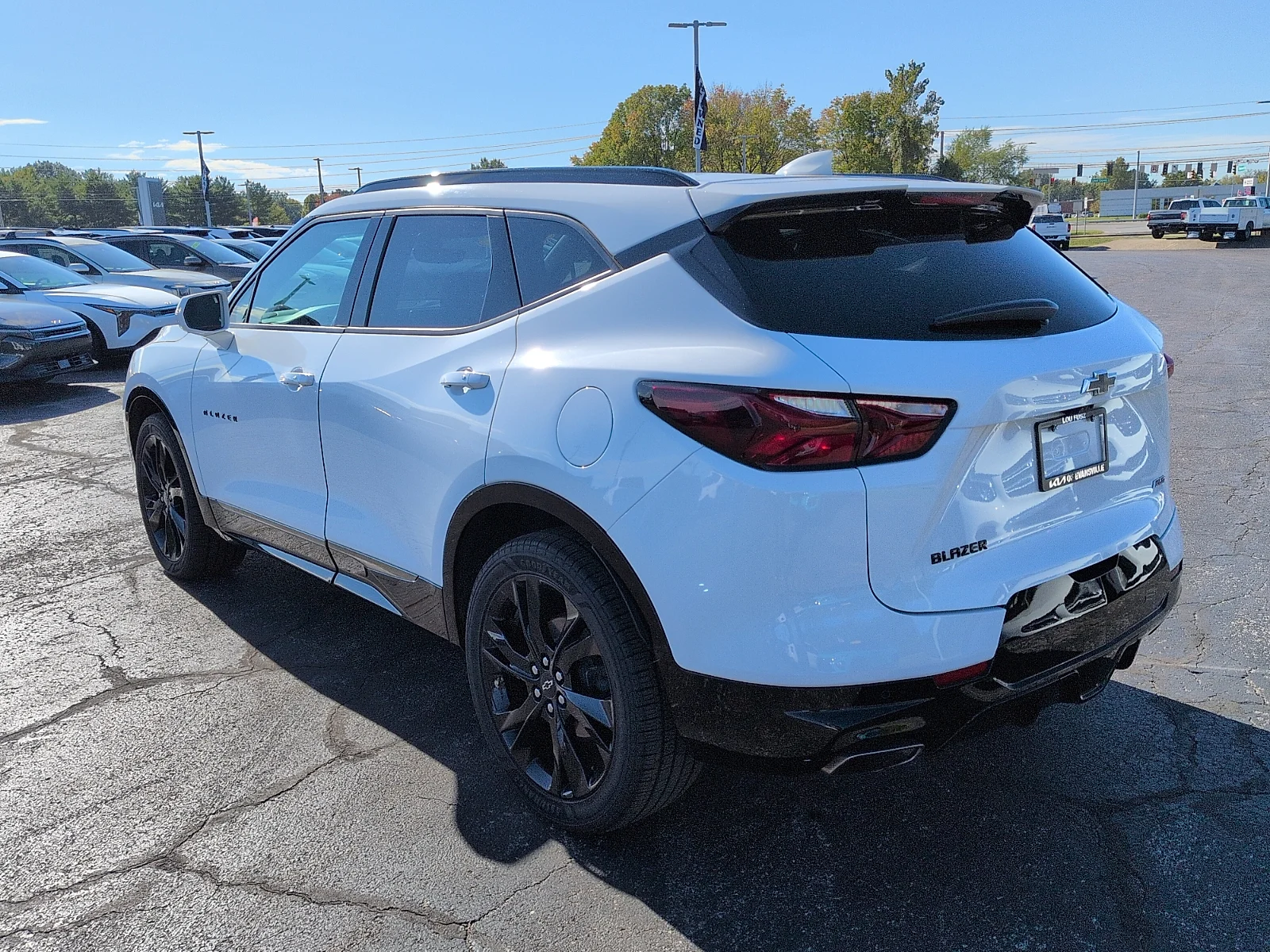 Used 2019 Summit White Chevrolet RS image 5
