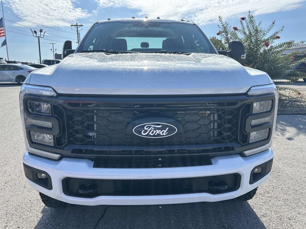 New 2027 Oxford White Ford F-250® XL image 8