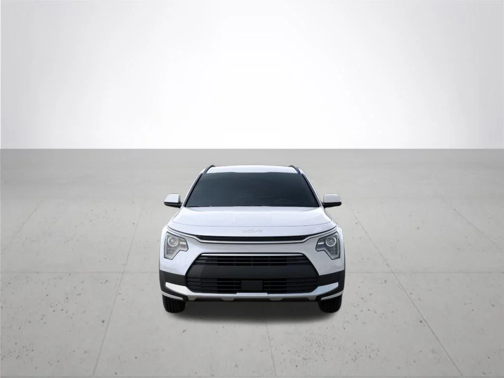 New 2026 Snow White Pearl Kia EX image 2
