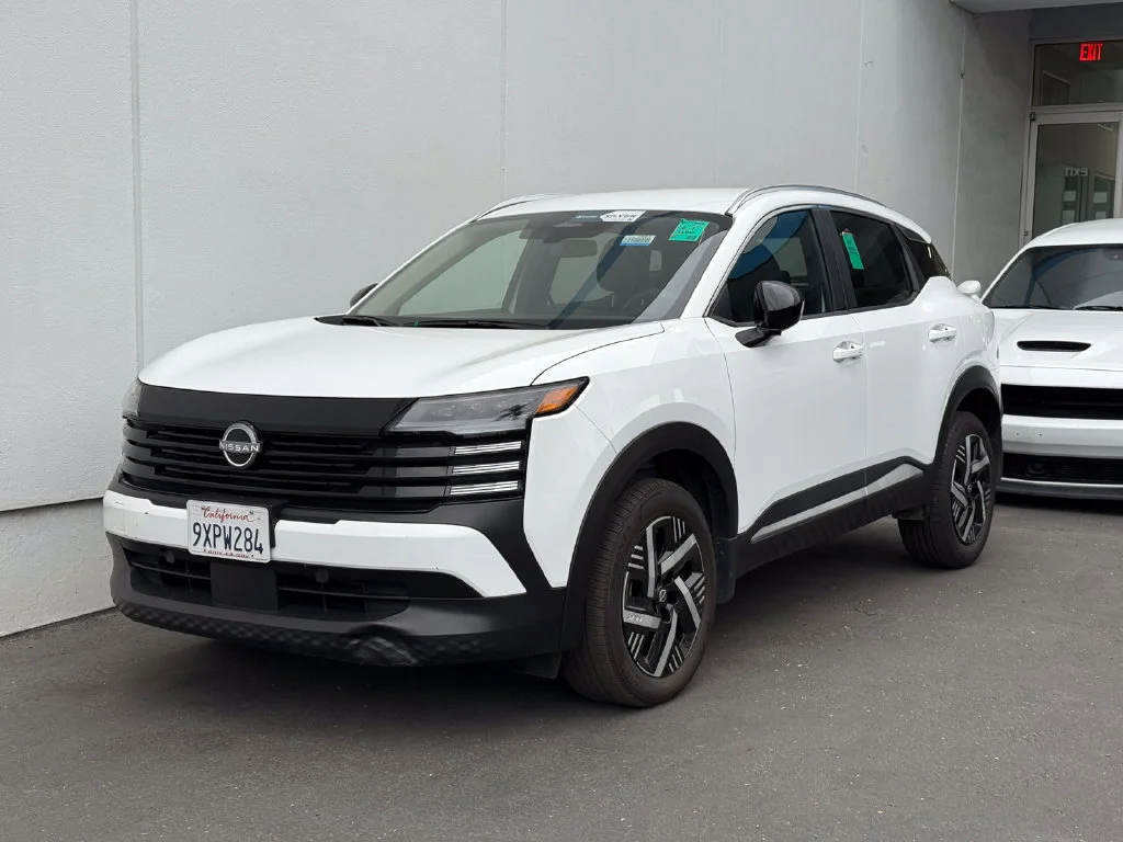 Used 2026 White Nissan SV image 20