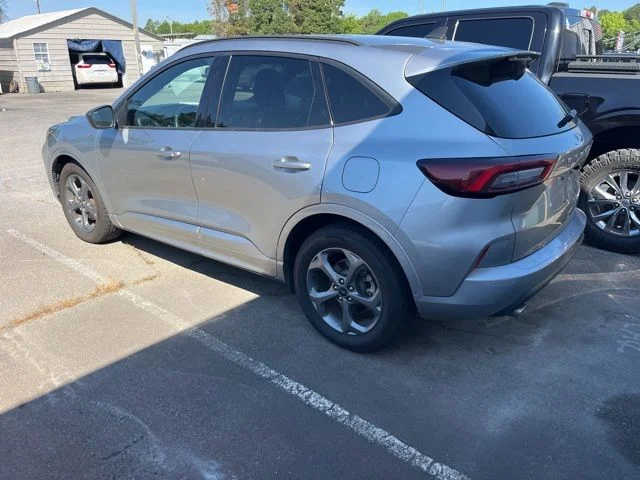 Used 2023 Silver Ford ST-Line image 3