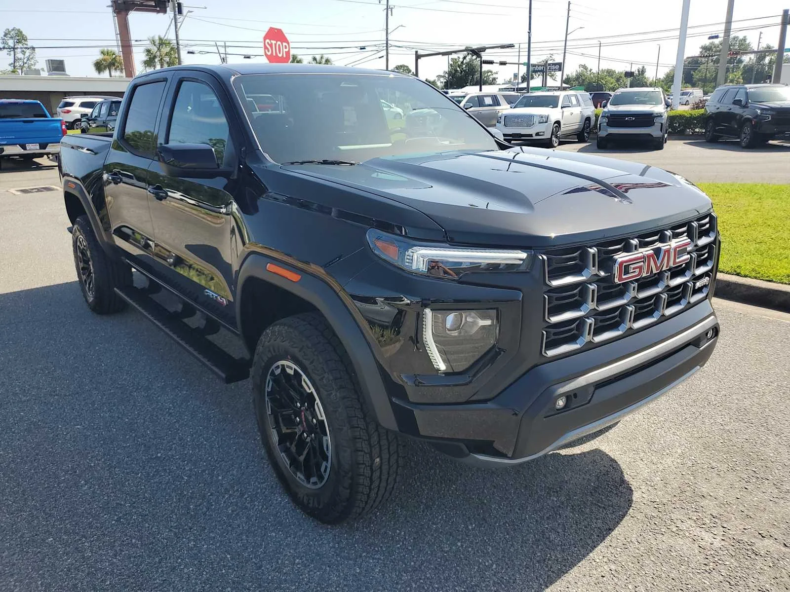 New 2026 Onyx Black GMC AT4 image 8