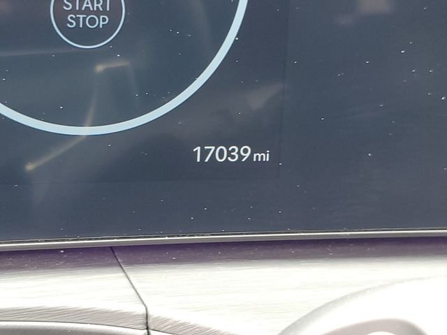 Used 2024 Black Hyundai Limited image 28