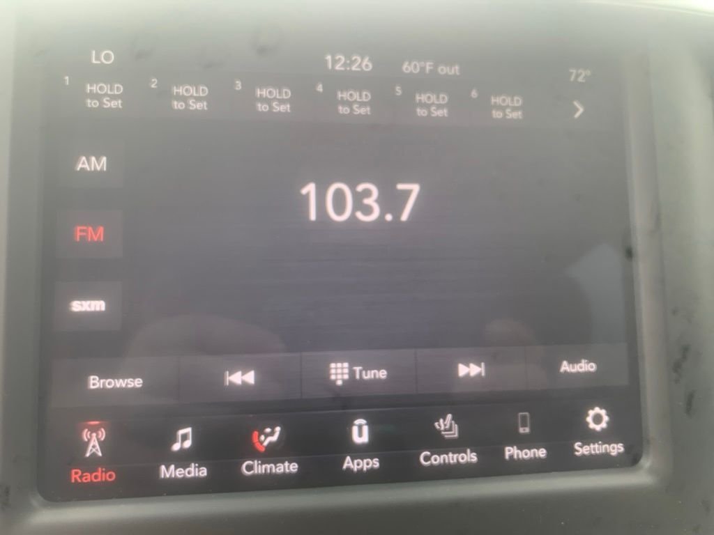 Used 2019 Billet Silver Metallic Clearcoat Ram Laramie image 20