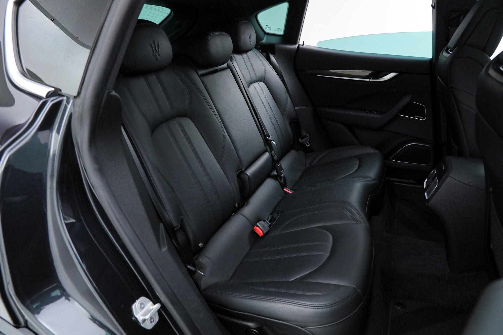 Used 2022 Black Maserati Modena S image 13