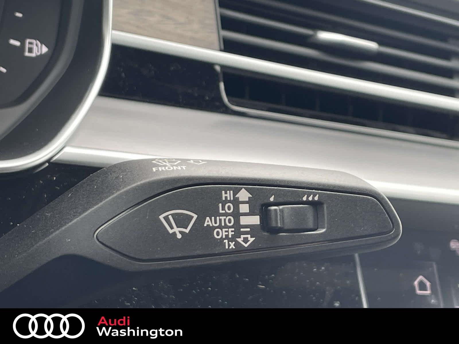 New 2027 0E0E/Black Audi  image 44