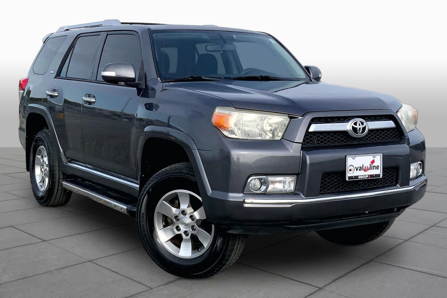 Used 2013 Magnetic Gray Metallic Toyota Limited image 3