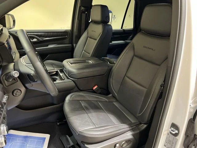 Used 2023 Summit White GMC Denali image 18