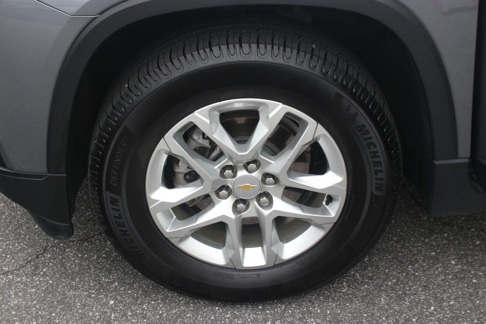 Used 2020 SATIN STEEL METALLIC Chevrolet LS image 37