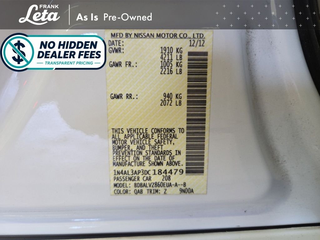Used 2013 Pearl White Metallic Nissan  image 27