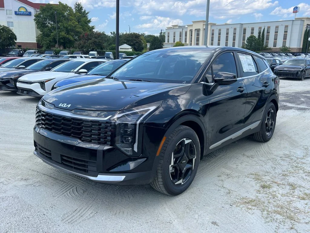 New 2026 Black Kia EX image 3