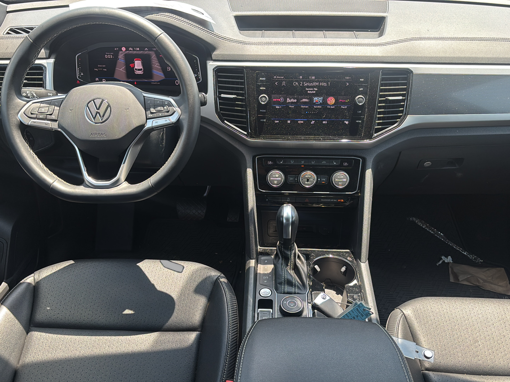 Used 2021 Black Volkswagen 2.0T SEL image 11