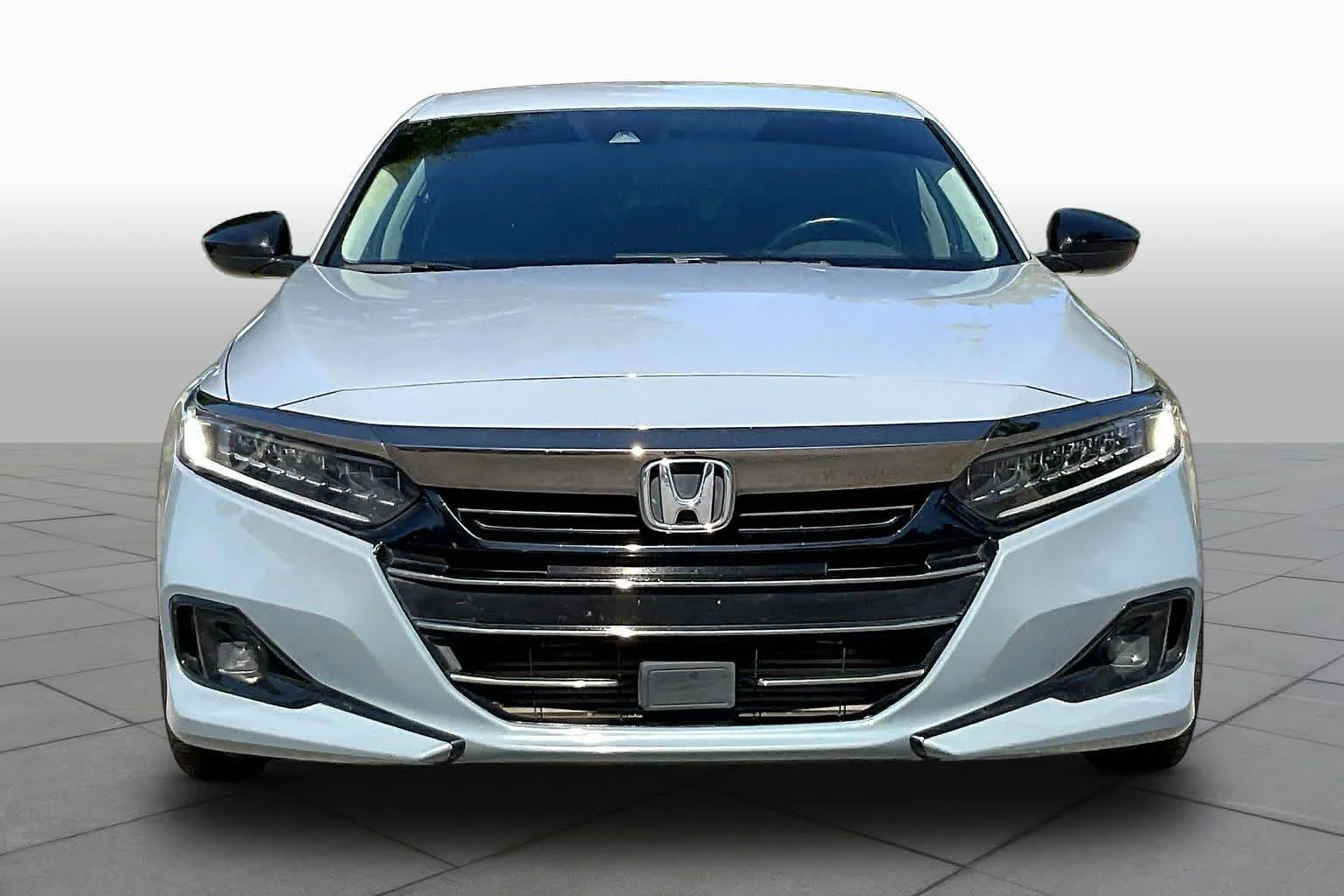 Used 2022 Sonic Gray Pearl Honda Sport SE image 4