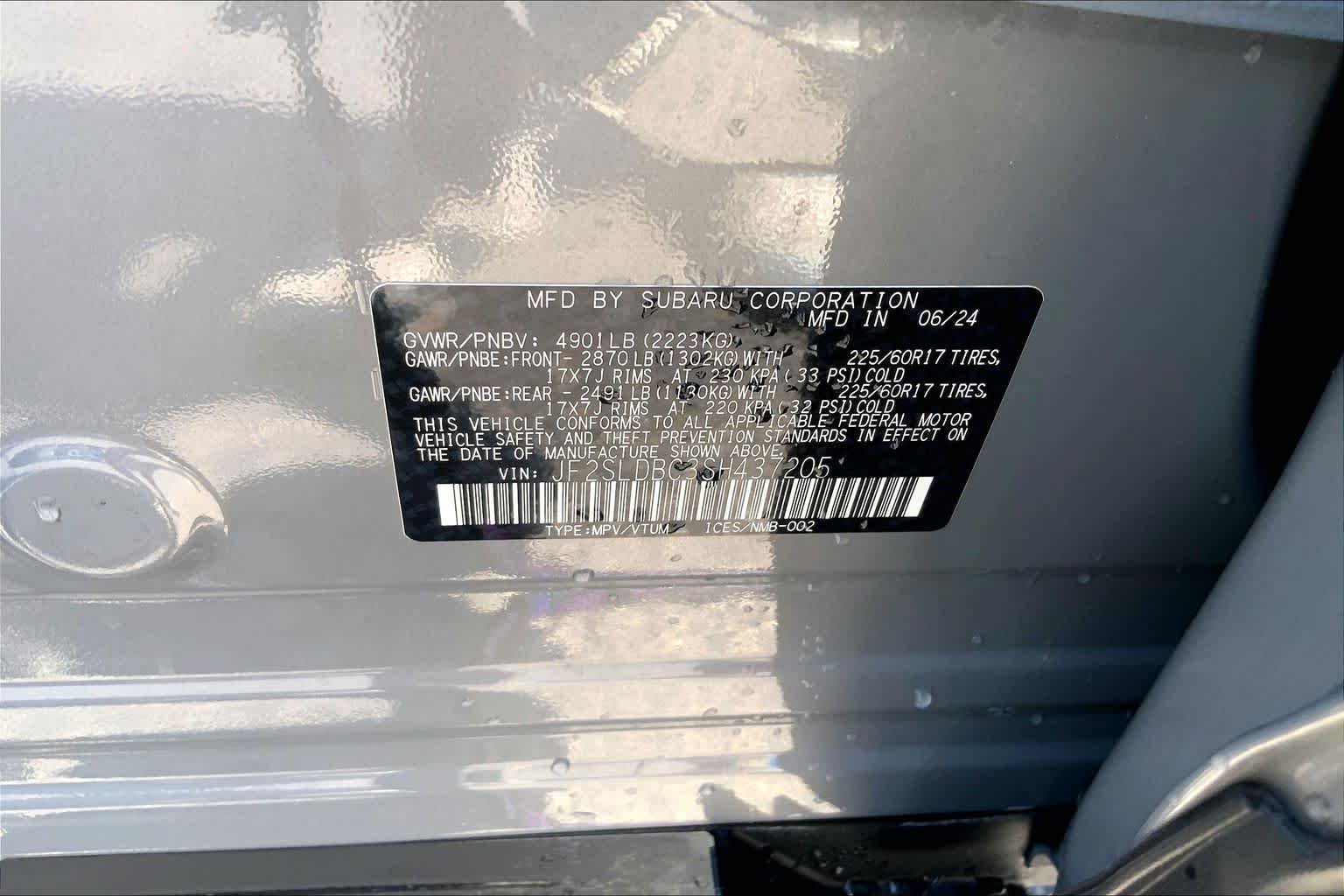 Certified Used 2025 River Rock Pearl Subaru Premium image 30