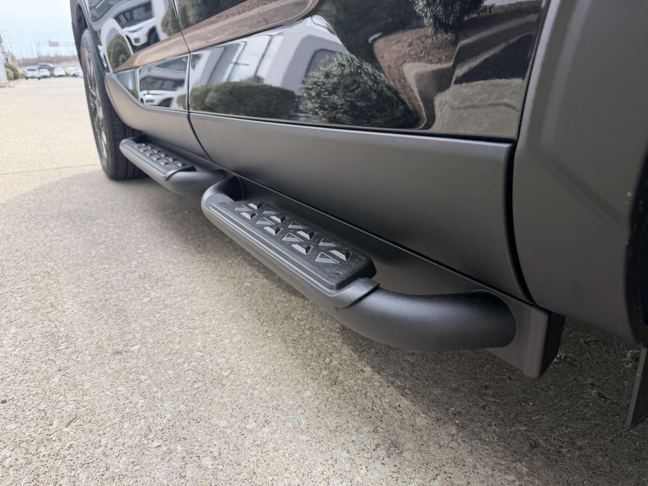 New 2026 Phantom Black Hyundai SEL AWD image 12